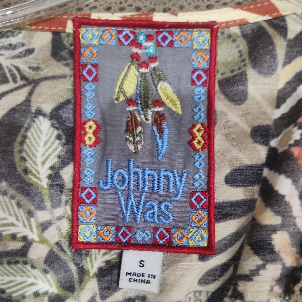 Johnny Was Multicolor Leaf Pattern Blouse- Swings… - image 2